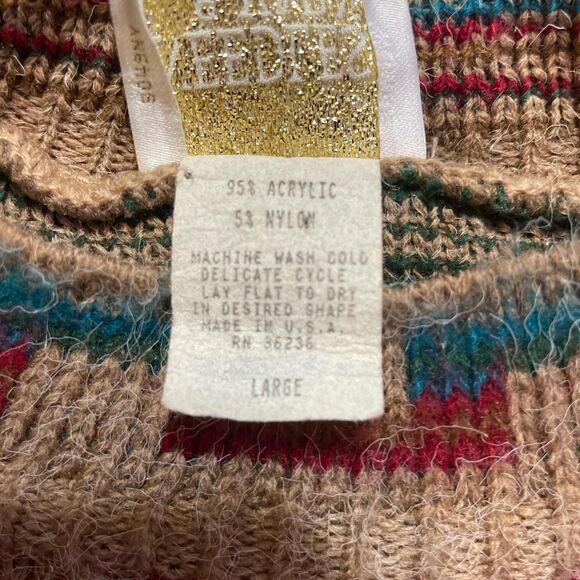 Multicolor Geometric Pattern Sweater - Picture 8 of 8